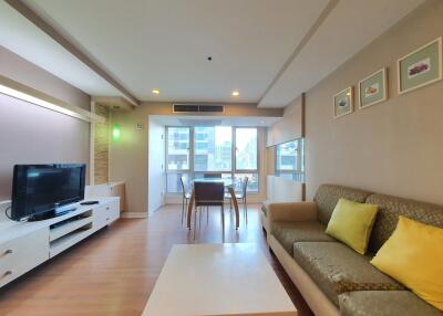 2 bed Condo in The Trendy Condominium Khlong Tan Nuea Sub District C016310