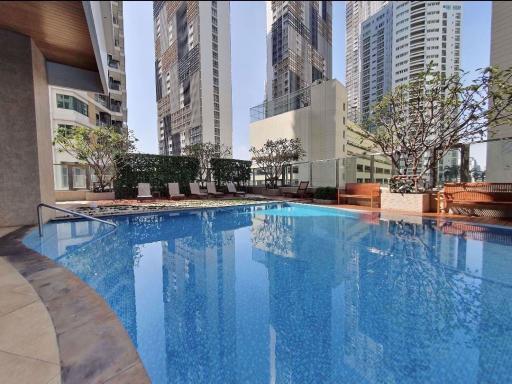 1 bed Condo in Bright Sukhumvit 24 Khlongtan Sub District C016304