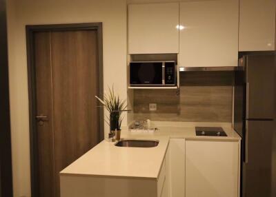 2 bed Condo in Maestro 02 Ruamrudee Lumphini Sub District C016303