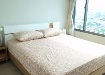 2 bed Condo in Pyne by Sansiri Thanonphetchaburi Sub District C016268