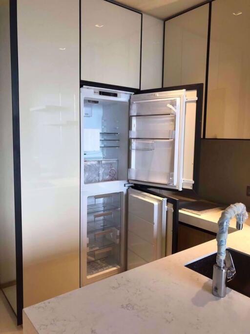 1 bed Condo in BEATNIQ Sukhumvit 32 Khlongtan Sub District C016267