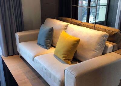 1 bed Condo in BEATNIQ Sukhumvit 32 Khlongtan Sub District C016267