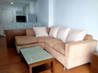 2 bed Condo in Grand Park View Khlong Toei Nuea Sub District C016263