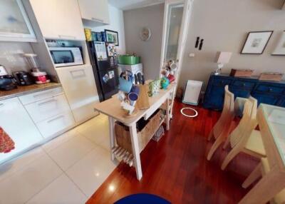 2 bed Condo in Urbana Sukhumvit 15 Khlong Toei Nuea Sub District C016258