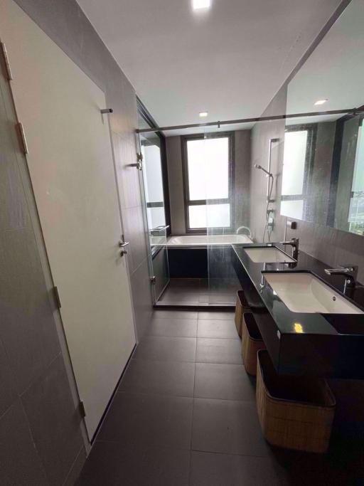 2 bed Duplex in Whizdom Avenue Ratchada - Ladprao Chomphon Sub District D016245