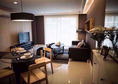 2 bed Condo in The Clover Khlong Tan Nuea Sub District C016241
