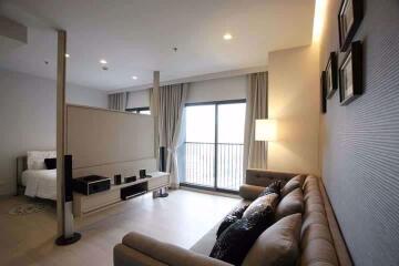 1 bed Condo in Noble Remix Khlongtan Sub District C016240