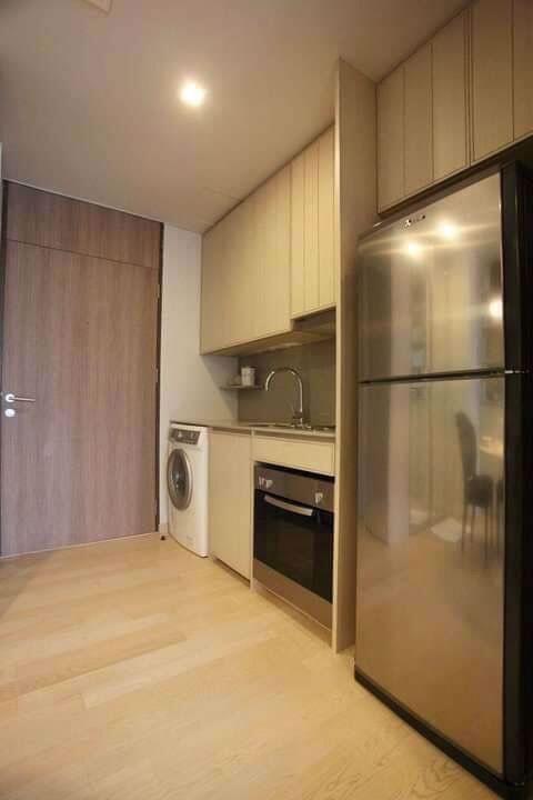 1 bed Condo in Noble Remix Khlongtan Sub District C016240