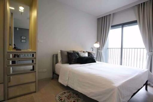 1 bed Condo in Noble Remix Khlongtan Sub District C016240