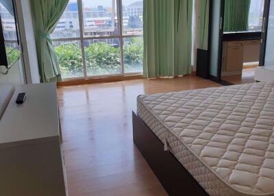 3 bed Condo in Garden Asoke - Rama 9 Huai Khwang District C016220