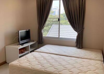 2 bed Condo in The Rise Sukhumvit 39 Khlong Tan Nuea Sub District C016211