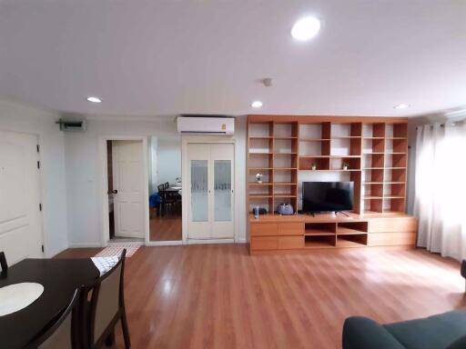 2 bed Condo in Lumpini Suite Sukhumvit 41 Khlong Tan Nuea Sub District C016204