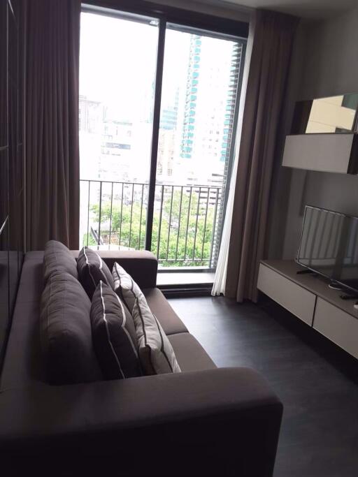 1 bed Condo in Edge Sukhumvit 23 Khlong Toei Nuea Sub District C016192