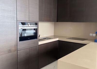 2 bed Condo in Saladaeng One Silom Sub District C016188