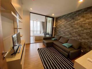 1 bed Condo in Hasu Haus Phrakhanongnuea Sub District C016187