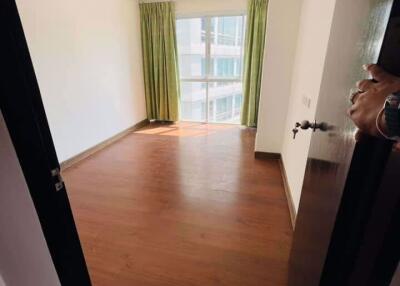 2 bed Condo in Z 2 Condominium Chatuchak District C016173