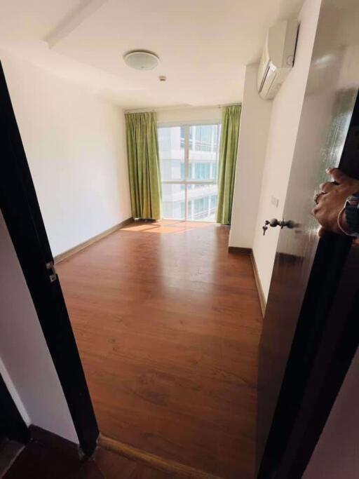 2 bed Condo in Z 2 Condominium Chatuchak District C016173