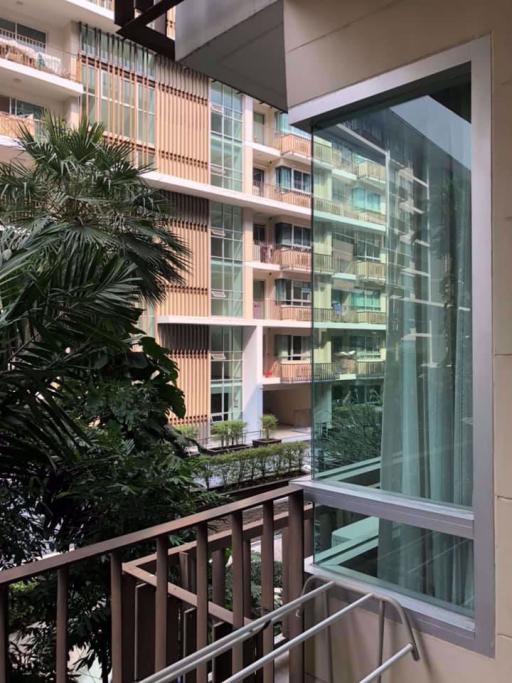 1 bed Condo in The Clover Khlong Tan Nuea Sub District C016172