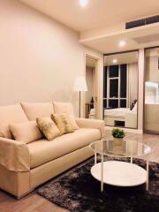 1 bed Condo in The Room Sathorn-TanonPun Silom Sub District C016159