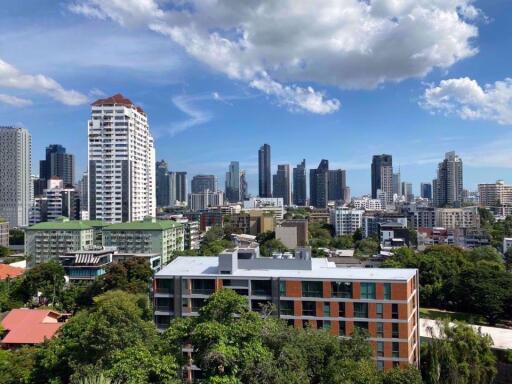 3 bed Condo in The Habitat Sukhumvit 53 Khlong Tan Nuea Sub District C016155