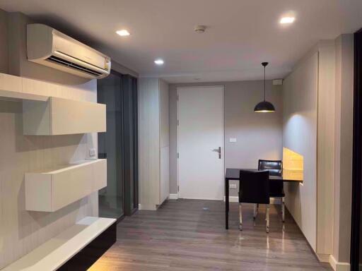 1 bed Condo in The Room Sukhumvit 40 Phra Khanong Sub District C016152