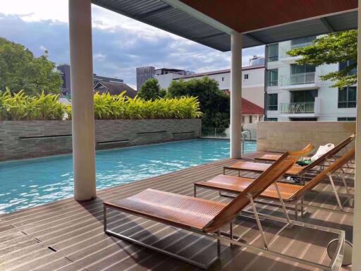 1 bed Condo in The Room Sukhumvit 40 Phra Khanong Sub District C016152