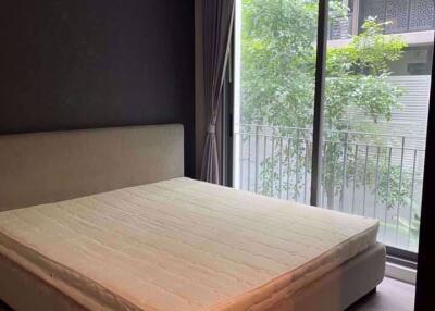 1 bed Condo in The Room Sukhumvit 40 Phra Khanong Sub District C016152