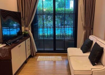 1 bed Condo in The Reserve - Kasemsan 3 Wang Mai Sub District C016151