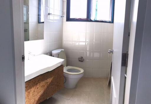 2 ห้องนอน, 1 ห้องน้ำ คอนโด ราคา ฿ 5,600,000