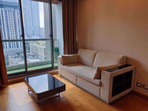 1 bed Condo in The Address Sathorn Silom Sub District C016139