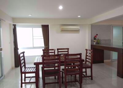 3 bed House Khlong Tan Nuea Sub District H016132