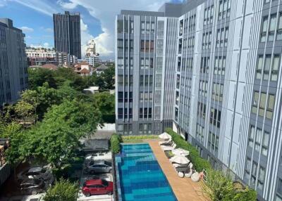 2 bed Condo in Moniiq Sukhumvit 64 Phrakhanong District C016126