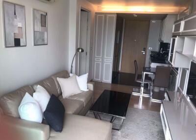 1 bed Condo in Via 49 Khlong Tan Nuea Sub District C016125