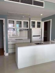 3 bed Condo in Aguston Sukhumvit 22 Khlongtoei Sub District C016120