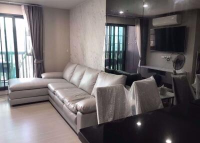 2 bed Condo in Life Ladprao Chomphon Sub District C016091