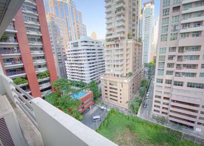 2 bed Condo in Regent Royal Place 2 Lumphini Sub District C016089