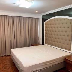 2 bed Condo in Sukhumvit Suite Khlong Toei Nuea Sub District C016084