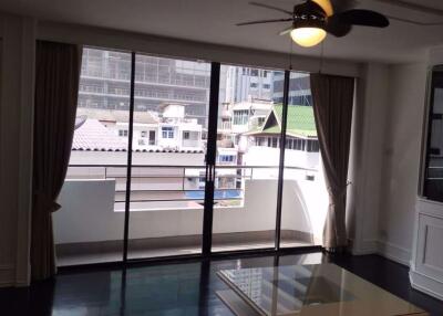 2 bed Condo in Mini House Apartment Yan Nawa Sub District C016063