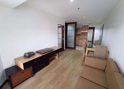 2 bed Condo in The Waterford Diamond Khlongtan Sub District C016055