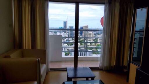 2 bed Condo in The Waterford Diamond Khlongtan Sub District C016054