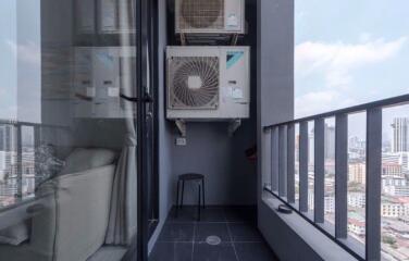 1 bed Condo in Up Ekamai Khlong Tan Nuea Sub District C016035