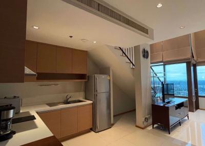 1 bed Duplex in The Emporio Place Khlongtan Sub District D016031