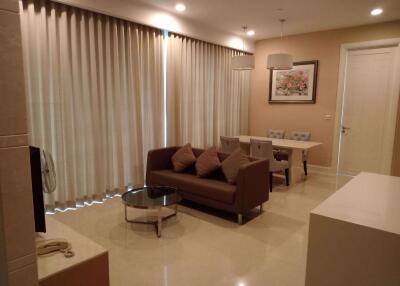 2 bed Condo in Q Langsuan Lumphini Sub District C016024