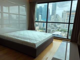 2 bed Condo in The Address Sathorn Silom Sub District C016023