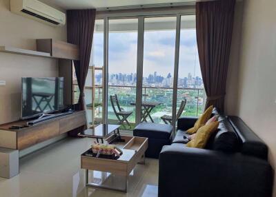 2 bed Condo in T.C. Green Huai Khwang Sub District C016019