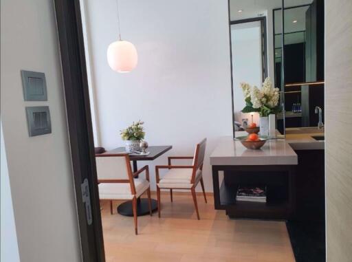 1 bed Condo in 28 Chidlom Lumphini Sub District C016015