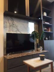 1 bed Condo in Ashton Chula - Silom Mahaphruettharam Sub District C015992