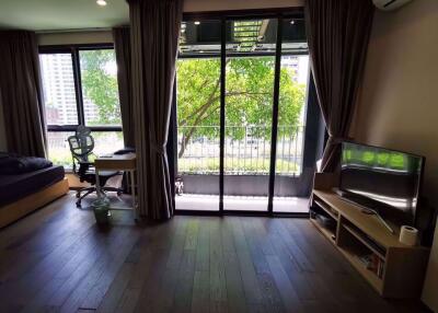 1 bed Condo in Ideo Q Siam - Ratchathewi Thanonphayathai Sub District C015986