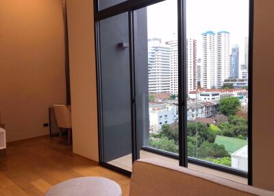 1 bed Duplex in Siamese Exclusive Sukhumvit 31 Khlong Toei Nuea Sub District D015983