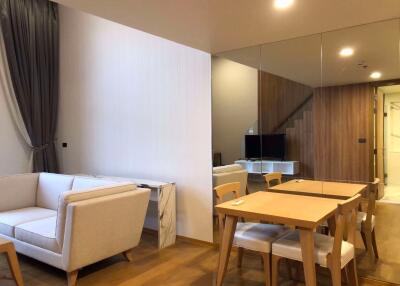 1 bed Duplex in Siamese Exclusive Sukhumvit 31 Khlong Toei Nuea Sub District D015983